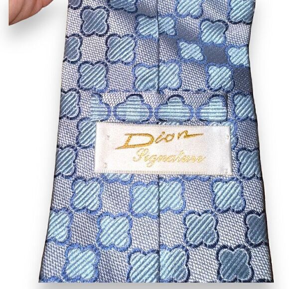 Dion Neckwear Light Blue Clover 100% Silk Handmade Tie - Picture 3 of 5